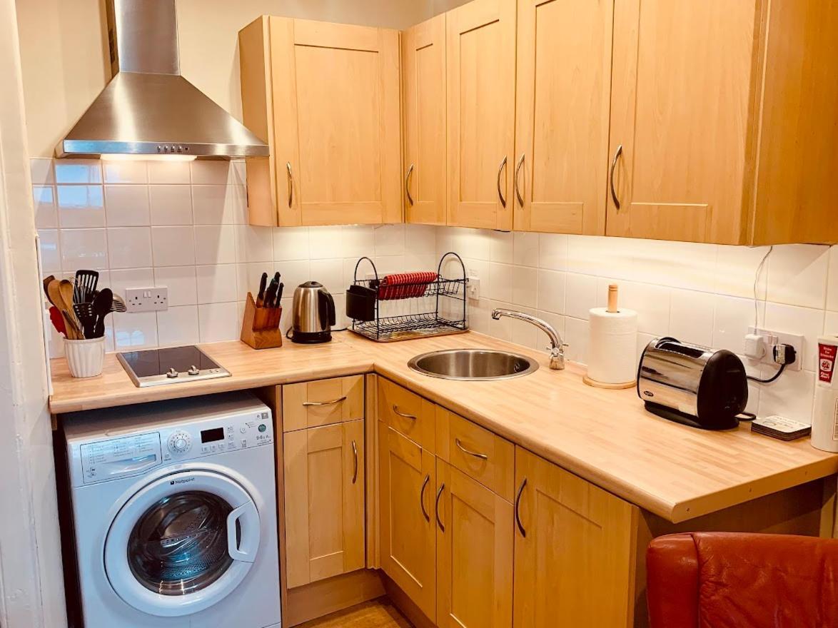 Royal Mile Apt, Just 1 Min From Edinburgh Castle! Exteriör bild